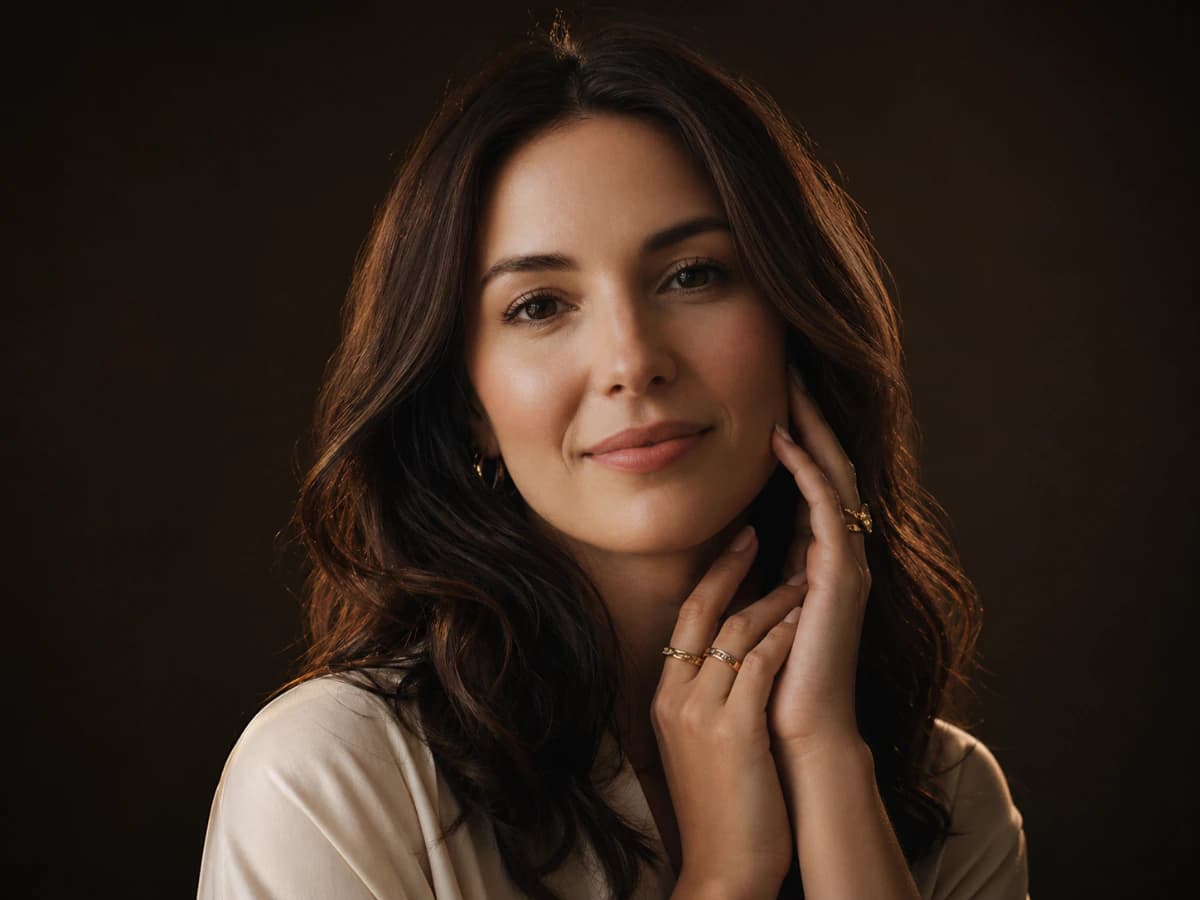 Elegant High End Portrait Photography Beauty Shot